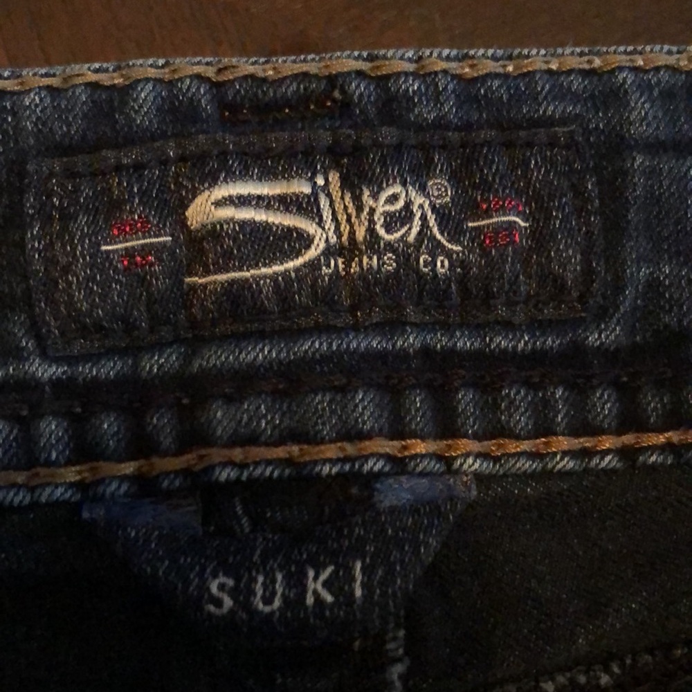 Silver Suki Jeans - Picture 4 of 14